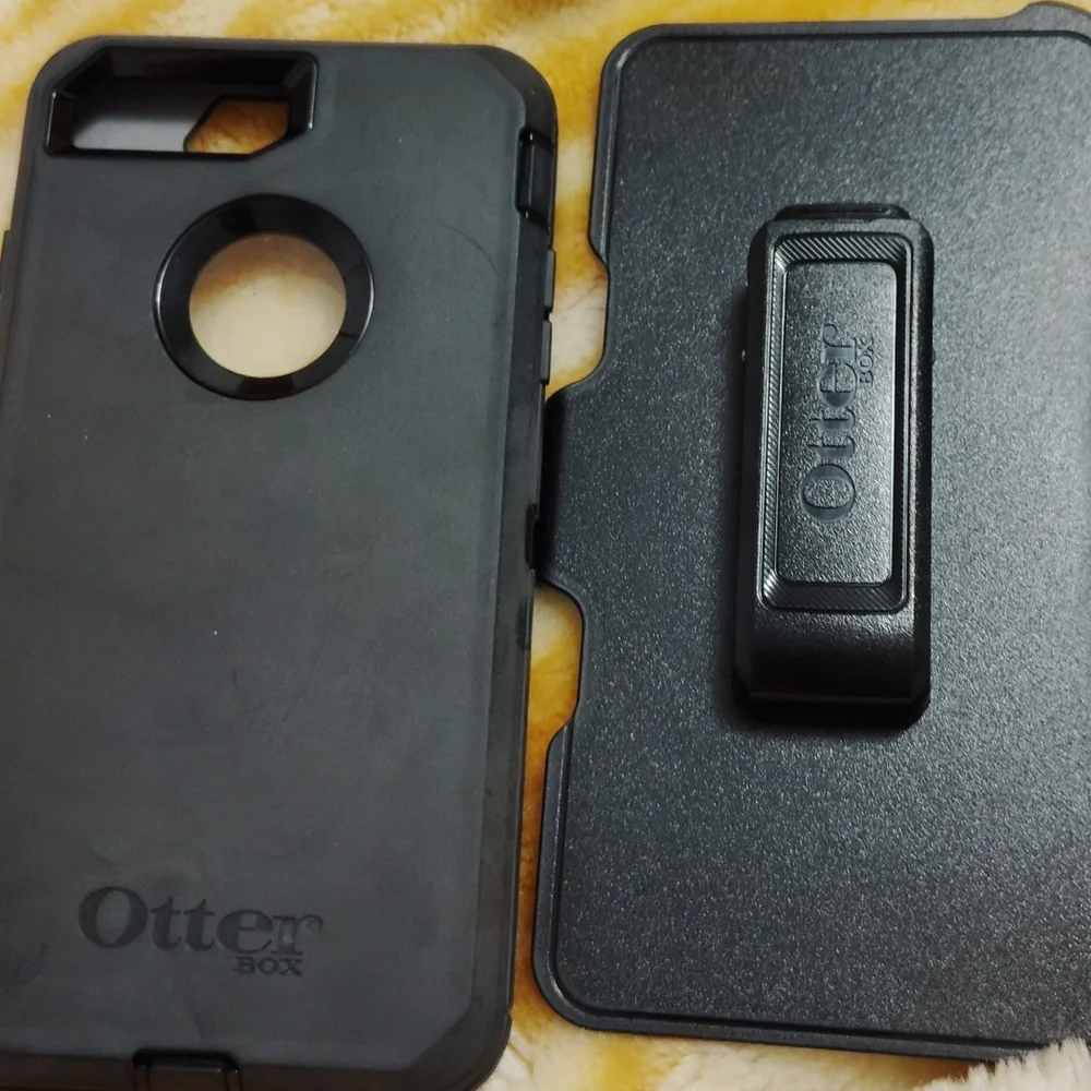 Otter Box Defender Series Rugged Protection